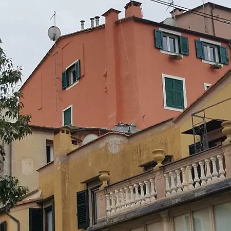 Appartement Centro Storico Via Guani Levanto